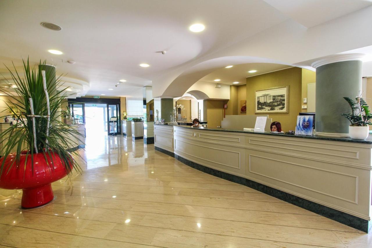 Grand Hotel Esplanada Bibione Exteriér fotografie