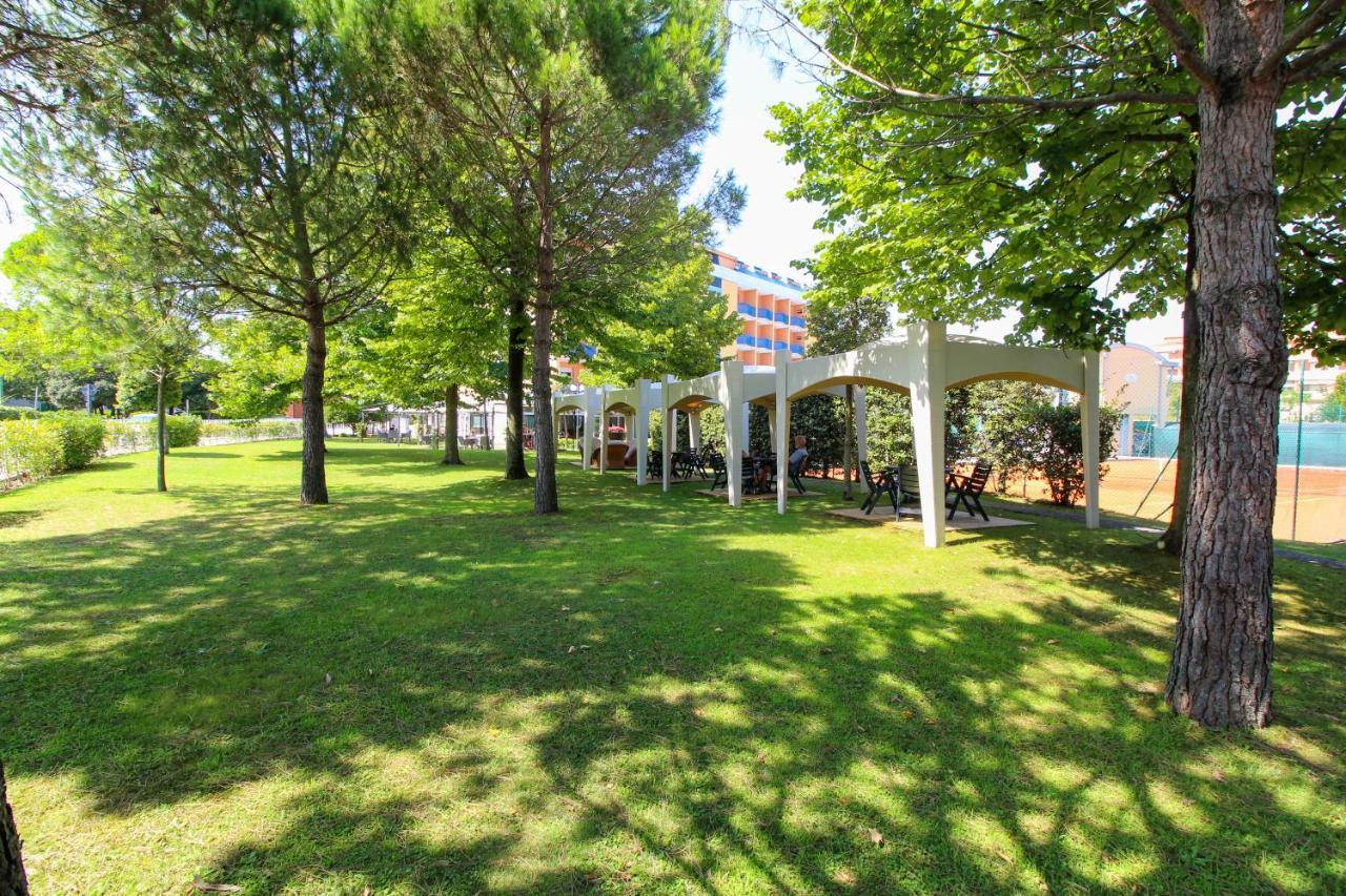 Grand Hotel Esplanada Bibione Exteriér fotografie