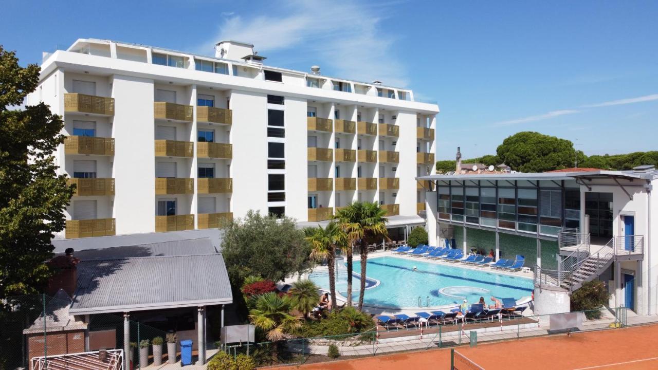 Grand Hotel Esplanada Bibione Exteriér fotografie